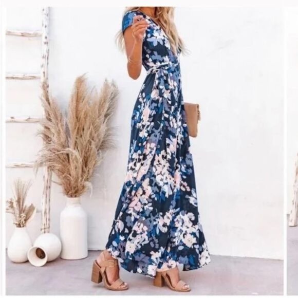 Vici Blue And White Floral wrap Maxi Dress V neck Small - Picture 6 of 12
